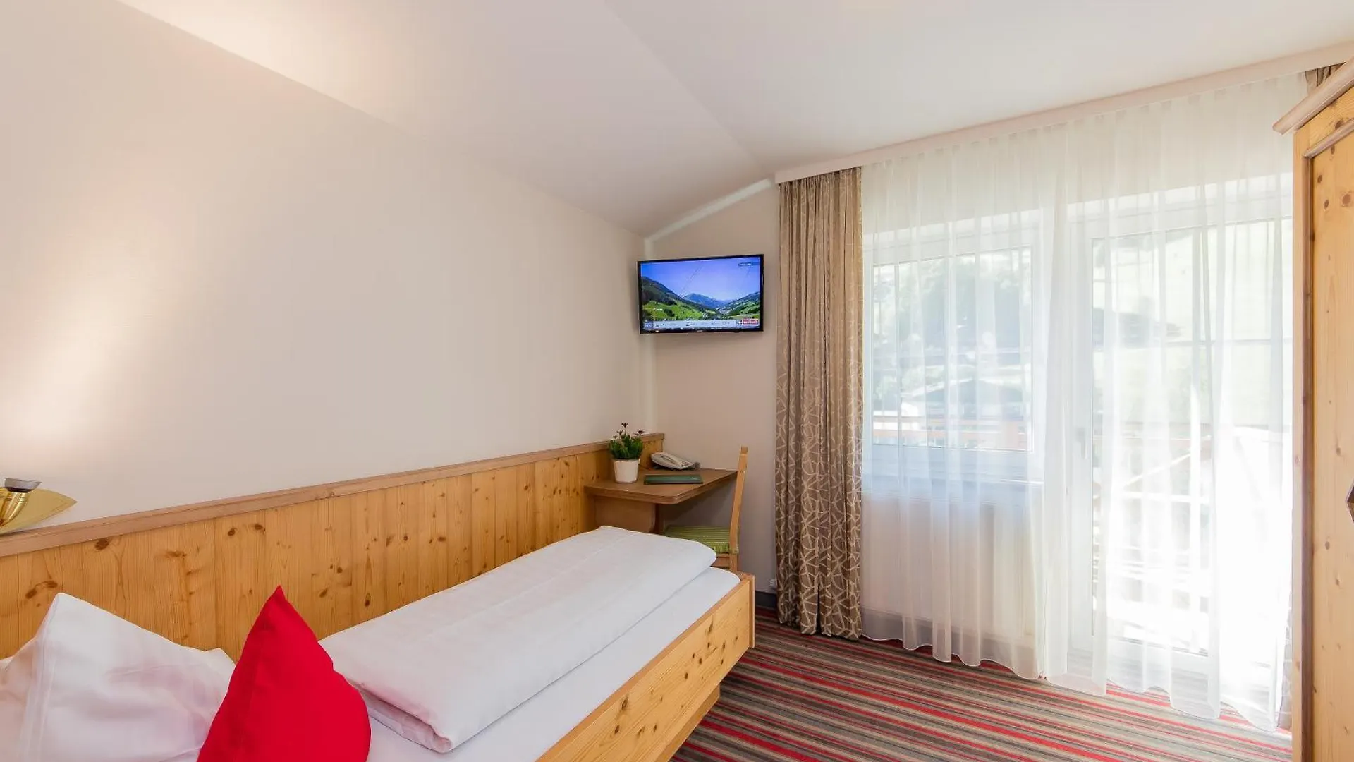Landhotel Oberdanner Saalbach-Hinterglemm Austria